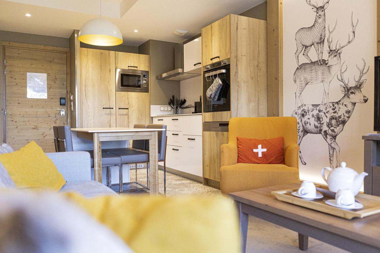 Residence L'Hevana - Appartements De Prestige Meribel Centre Exterior photo