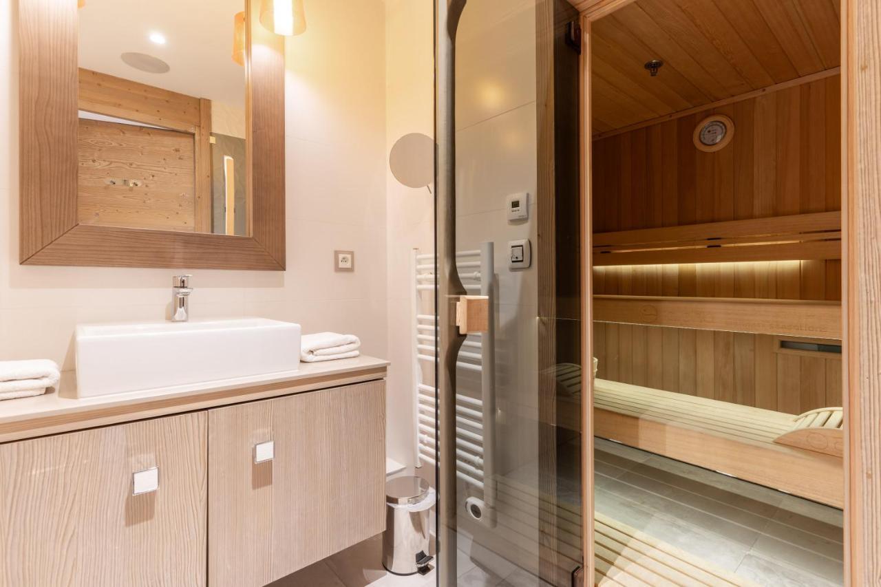 Residence L'Hevana - Appartements De Prestige Meribel Centre Exterior photo